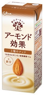 アーモンド効果 3種のナッツ 200ml　パッケージ画像